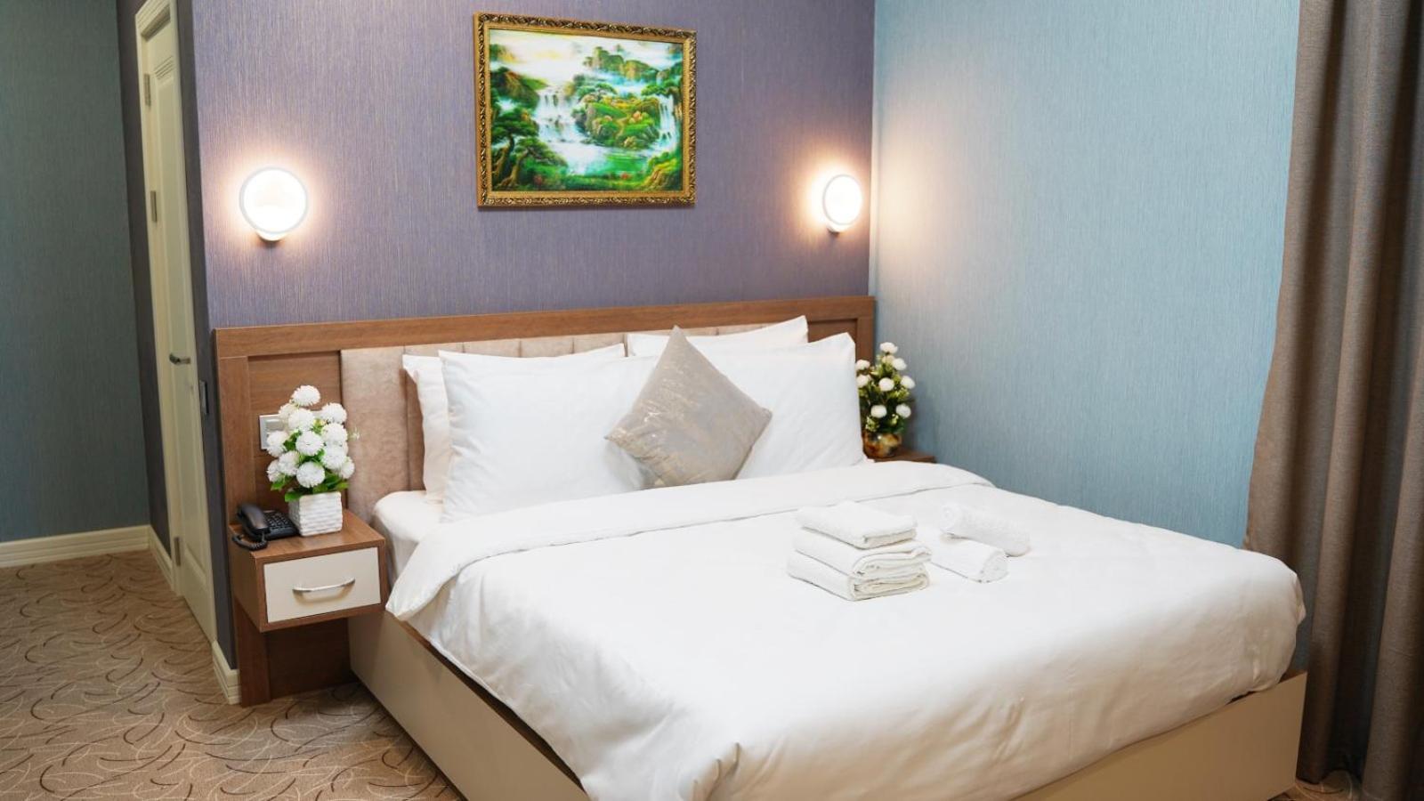 Royal Meridien Hotel Baky Esterno foto