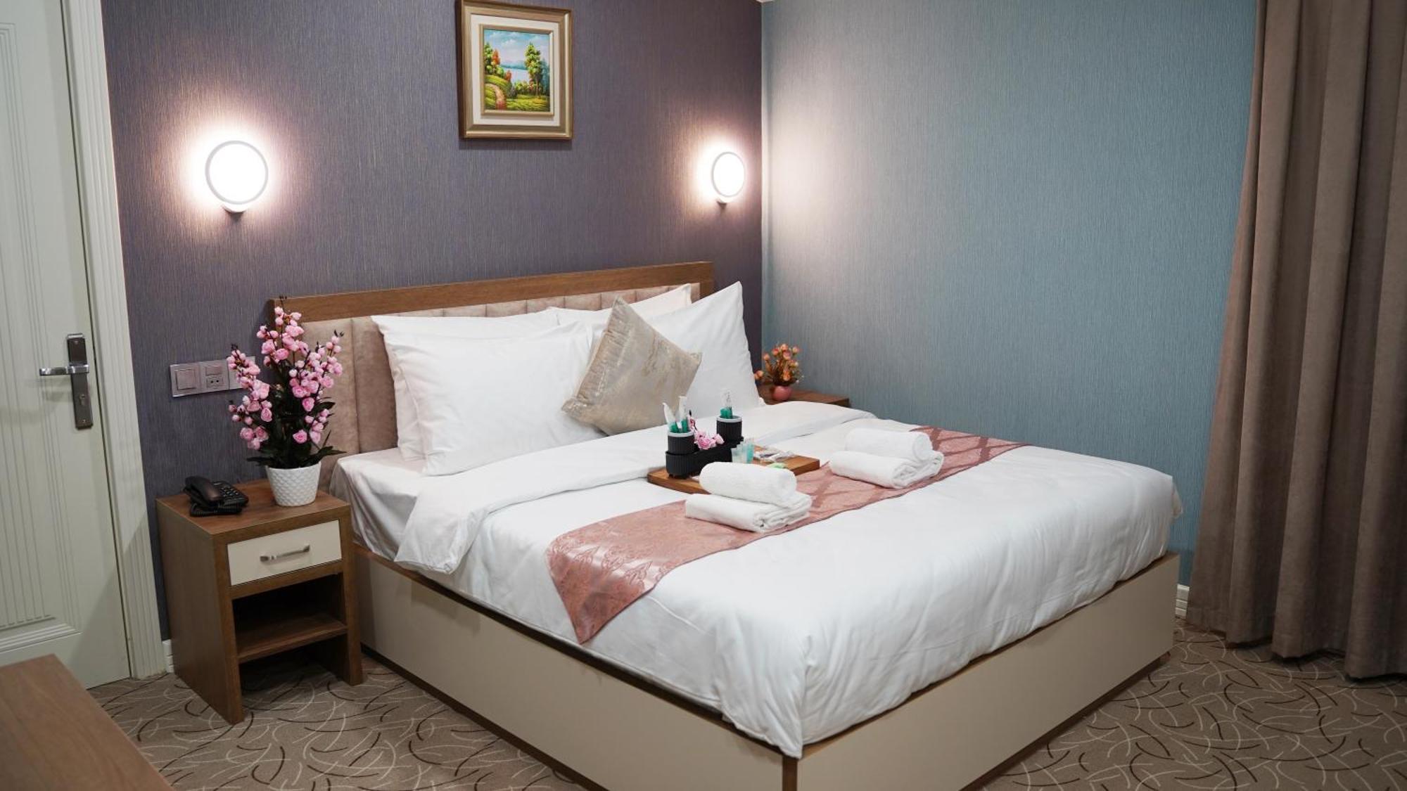 Royal Meridien Hotel Baky Esterno foto